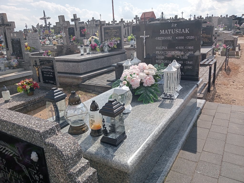 Grób Halina Matusiak
